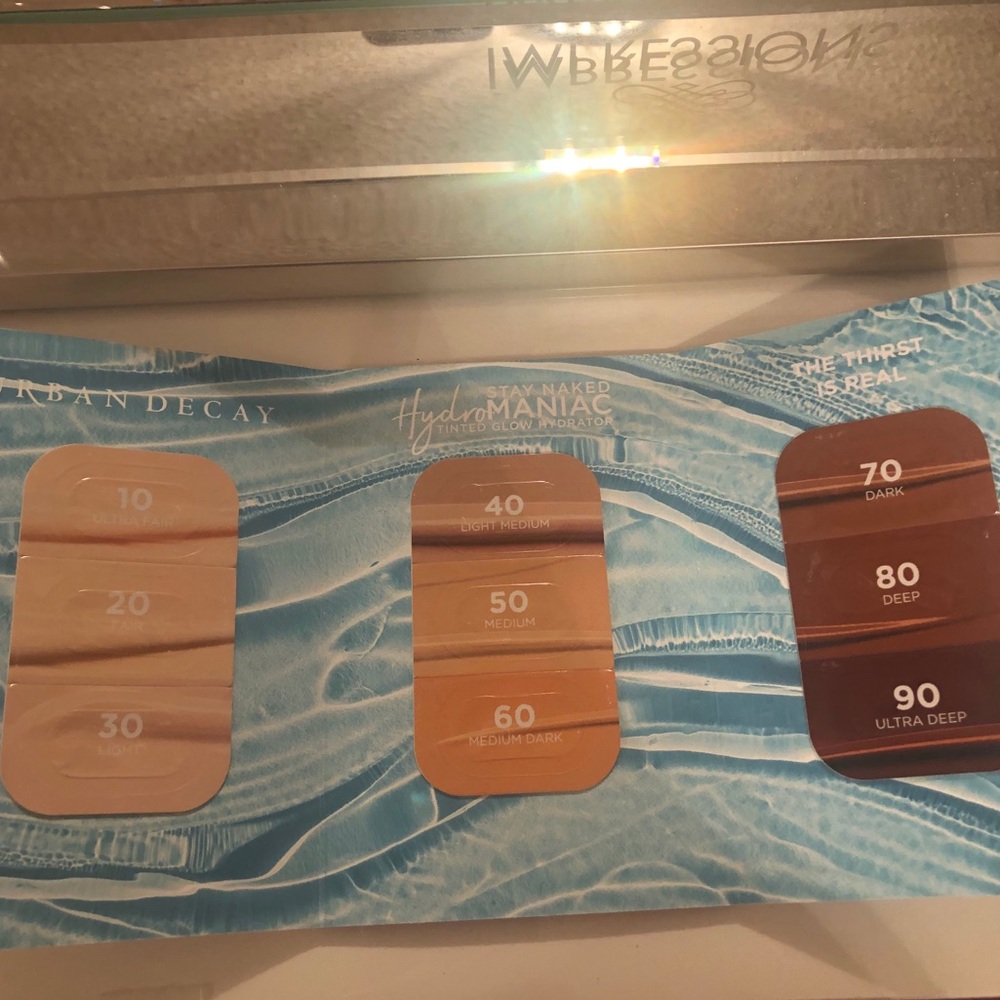 Urban Decay HydroManiac Tinted Glow Sample